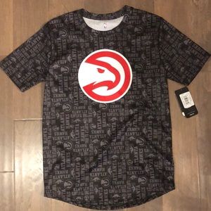 NWT NBA Atlanta Hawks youth shirt